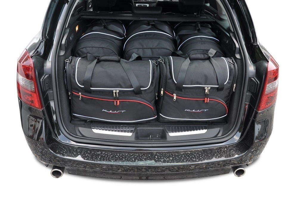 Torby KJUST AERO do Renault Laguna Grandtour III — zestaw ułożony w bagażniku