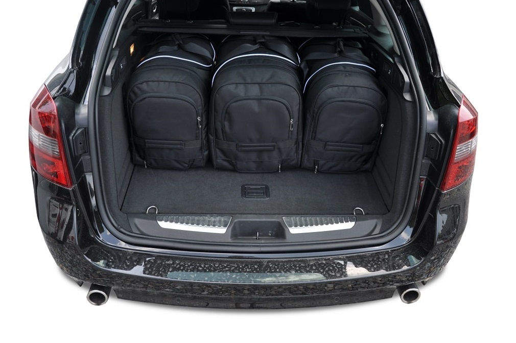 Torby KJUST AERO do Renault Laguna Grandtour III — torby wyjmowane z bagażnika krok po kroku