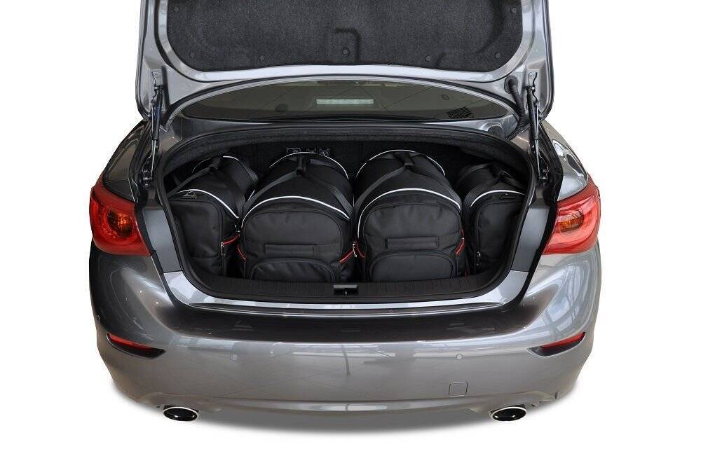 Torby KJUST AERO do Infiniti Q50 Hybrid V37 — zestaw ułożony w bagażniku