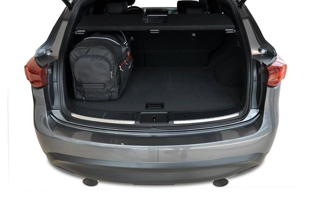 Torby KJUST SPORT do Infiniti QX70 I (S51) — torby wyjmowane z bagażnika krok po kroku