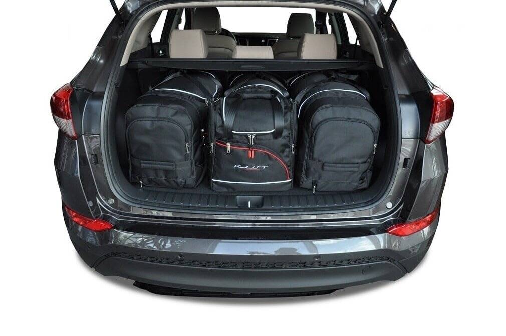 Torby KJUST AERO do Hyundai Tucson III (TL) — zestaw ułożony w bagażniku
