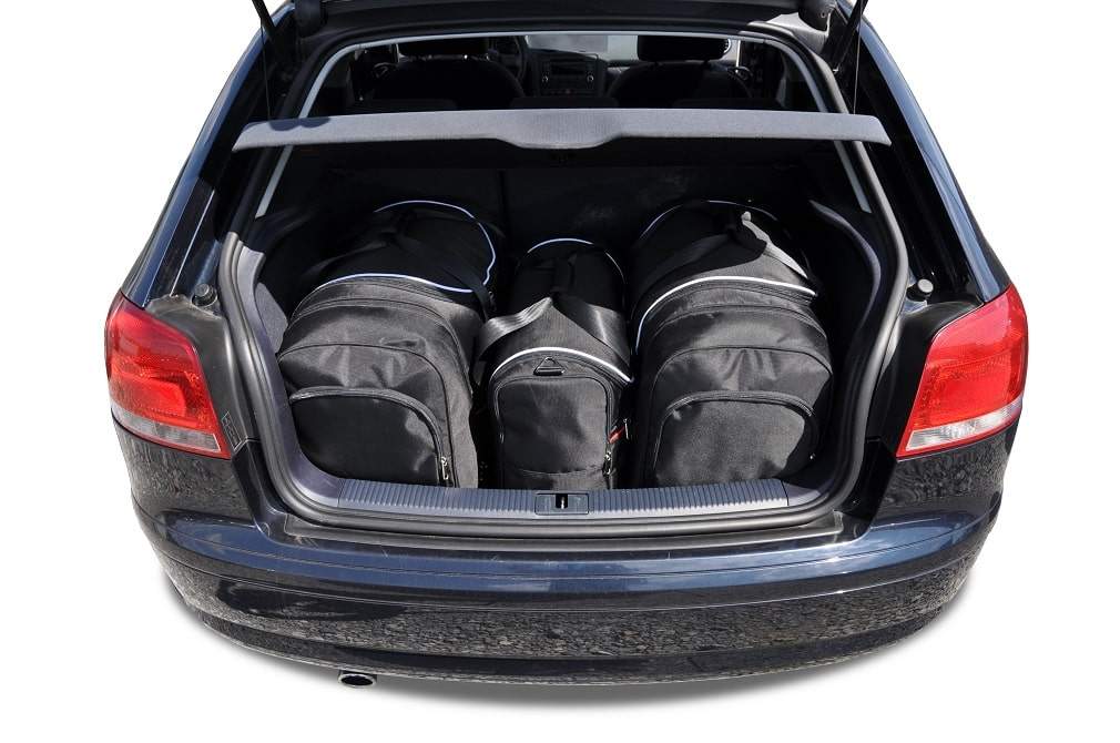 Torby KJUST AERO do Audi A3 8P — zestaw ułożony w bagażniku