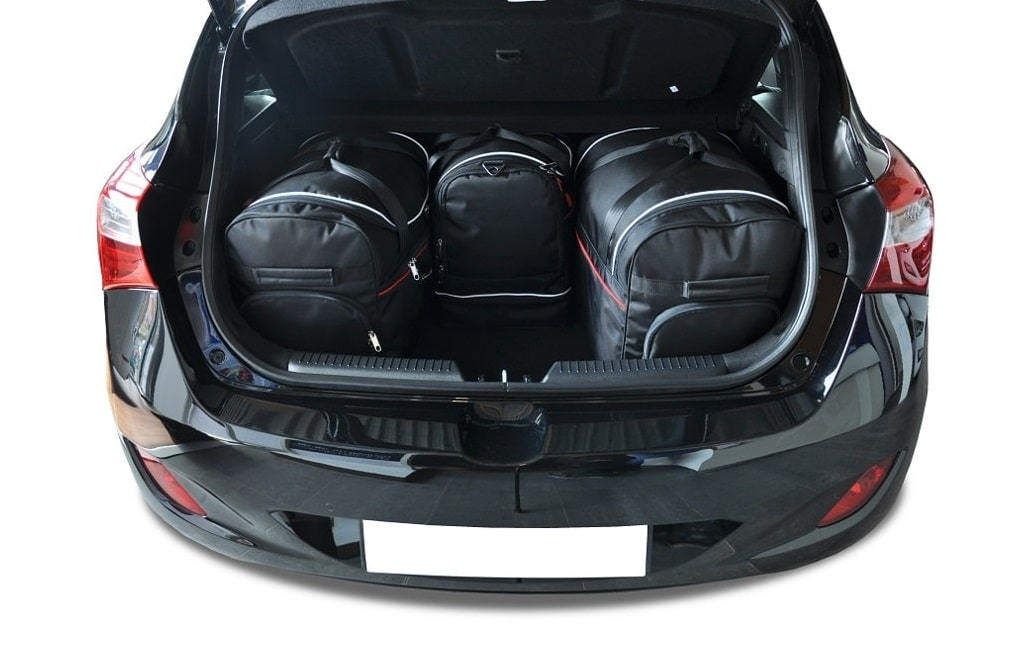 Torby KJUST SPORT do Hyundai i30 Hatchback II — torby wyjmowane z bagażnika krok po kroku