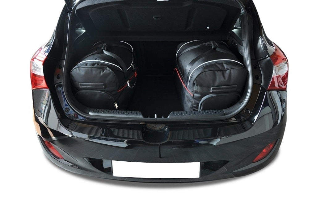Torby KJUST SPORT do Hyundai i30 Hatchback II — torby wyjmowane z bagażnika krok po kroku