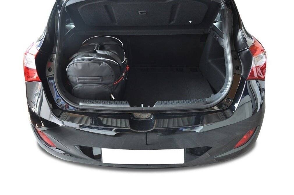 Torby KJUST AERO do Hyundai i30 Hatchback II — torby wyjmowane z bagażnika krok po kroku