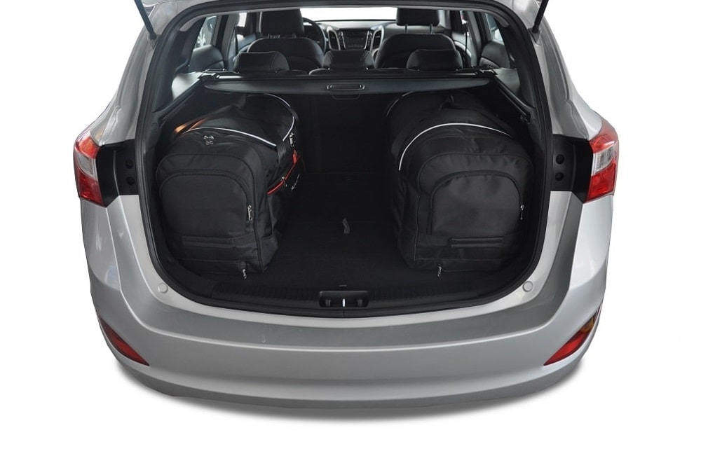 Torby KJUST SPORT do Hyundai i30 Wagon II — torby wyjmowane z bagażnika krok po kroku