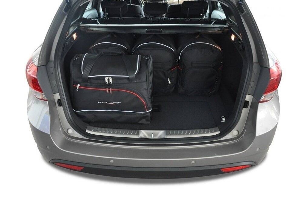 Torby KJUST SPORT do Hyundai i40 Wagon I — torby wyjmowane z bagażnika krok po kroku