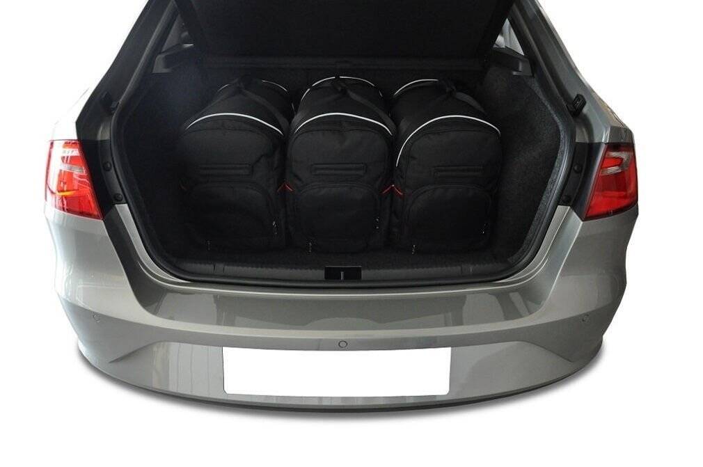 Torby KJUST AERO do Seat Toledo Liftback IV (KG3) — torby wyjmowane z bagażnika krok po kroku