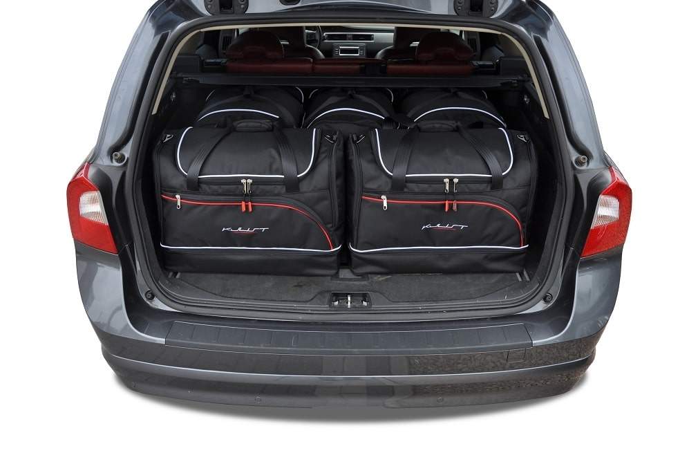 Torby KJUST SPORT do Volvo V70 III (135) — zestaw ułożony w bagażniku