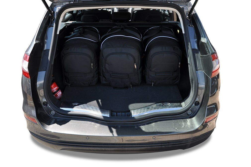 Torby KJUST AERO do Ford Mondeo Kombi V — torby wyjmowane z bagażnika krok po kroku