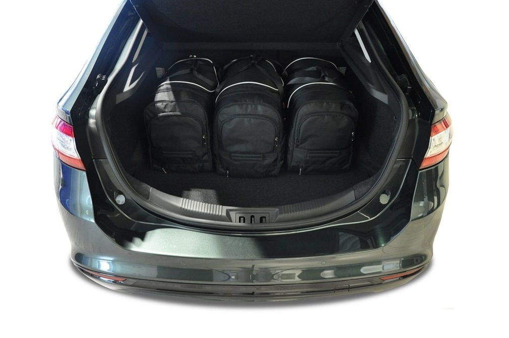 Torby KJUST SPORT do Ford Mondeo Liftback V — torby wyjmowane z bagażnika krok po kroku