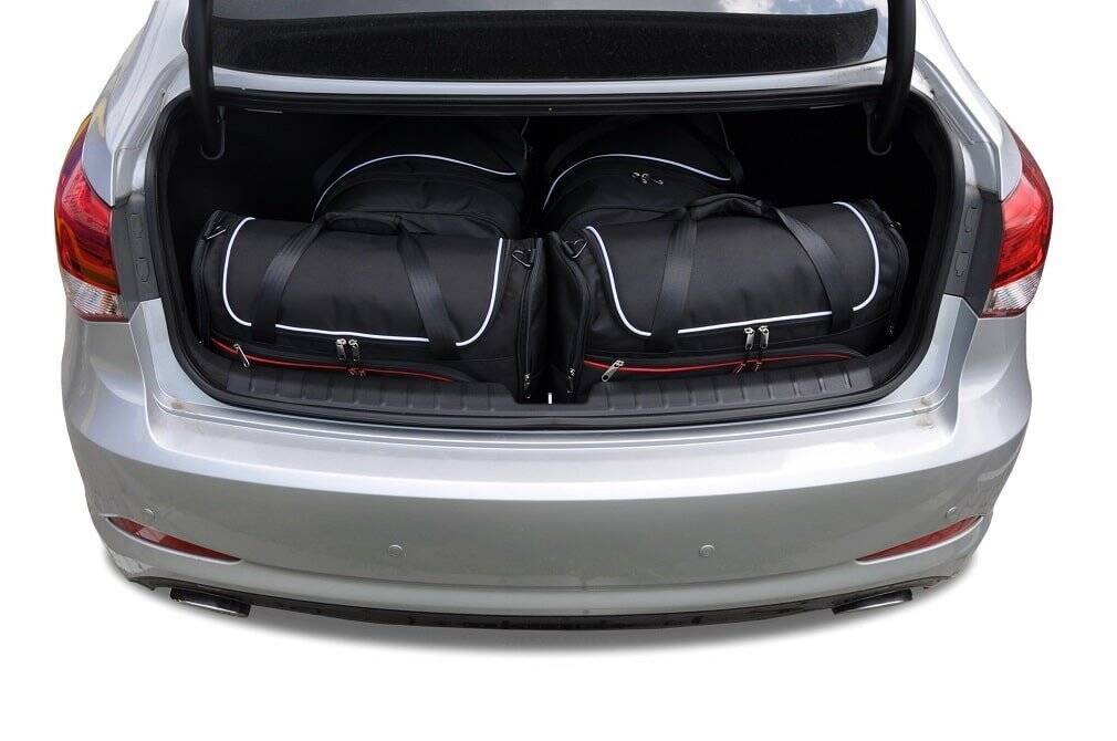 Torby KJUST AERO do Hyundai i40 Limousine I — zestaw ułożony w bagażniku