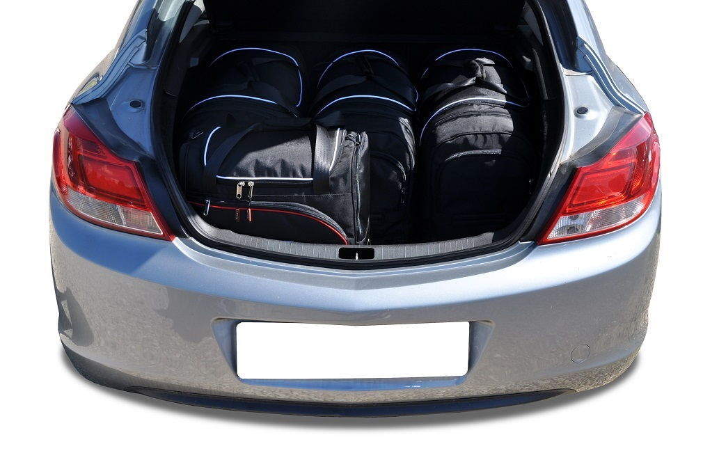Torby KJUST SPORT do Opel Insignia Hatchback A (G09) — torby wyjmowane z bagażnika krok po kroku