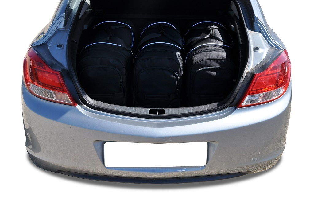 Torby KJUST SPORT do Opel Insignia Hatchback A (G09) — torby wyjmowane z bagażnika krok po kroku