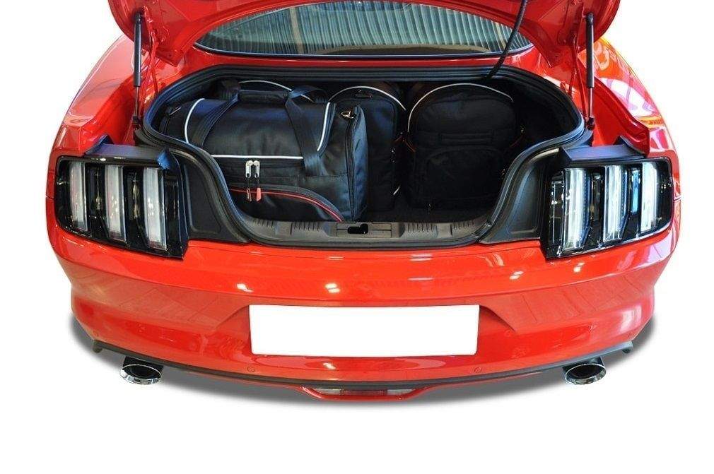Torby KJUST AERO do Ford Mustang Fastback VI — torby wyjmowane z bagażnika krok po kroku