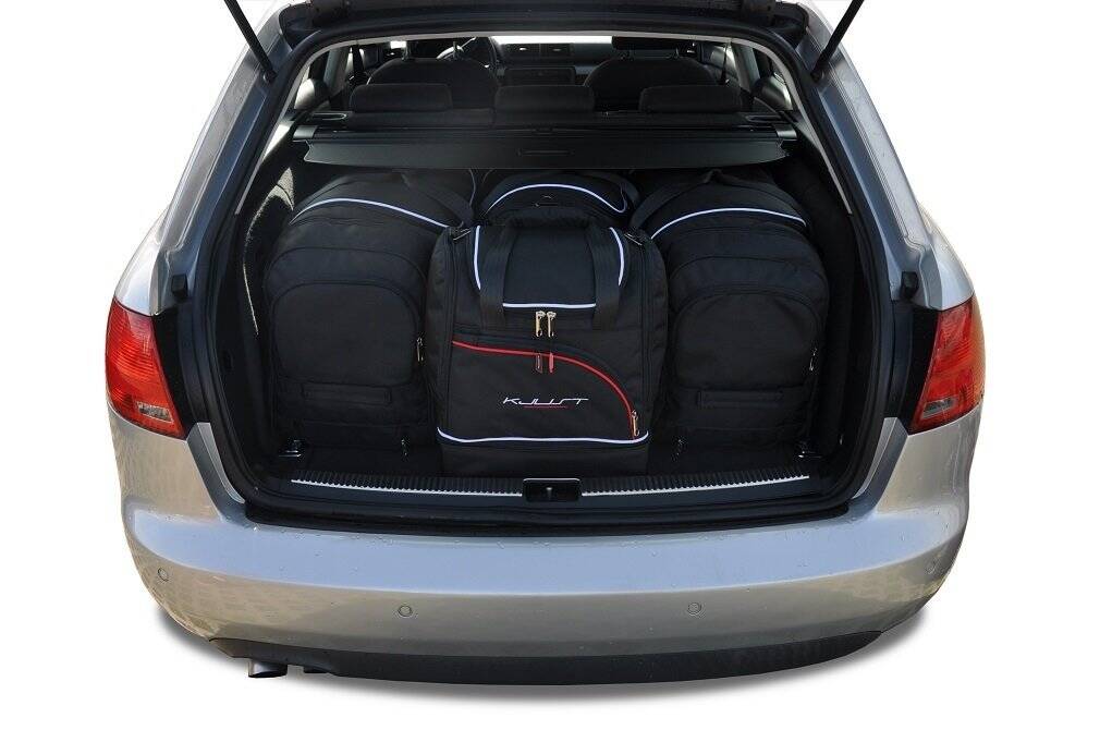 Torby KJUST SPORT do Audi A4 / S4 / RS4 Avant B7 — zestaw ułożony w bagażniku