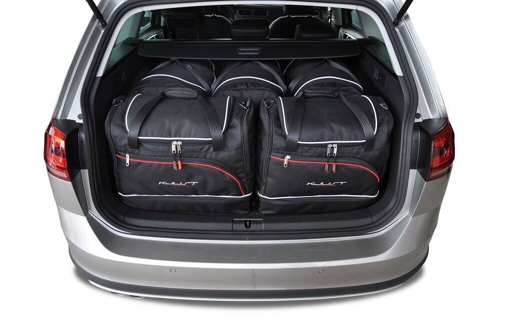 Torby KJUST SPORT do Volkswagen Golf Variant / Alltrack VII — zestaw ułożony w bagażniku