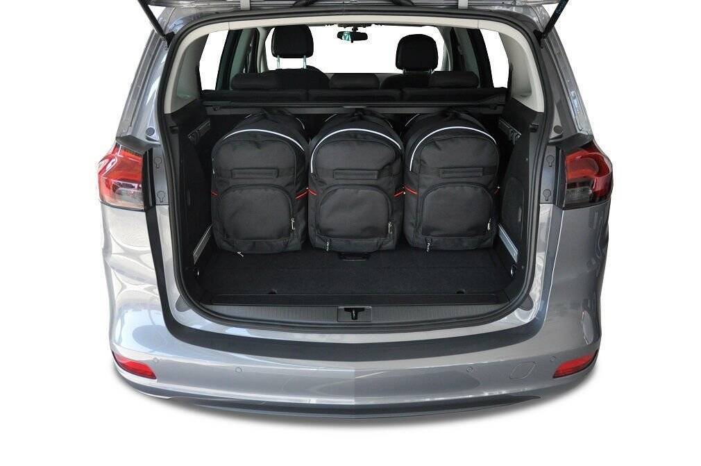 Torby KJUST AERO do Opel Zafira C (P12) — torby wyjmowane z bagażnika krok po kroku