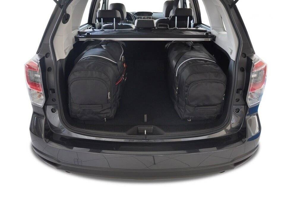 Torby KJUST SPORT do Subaru Forester IV (SJ) — torby wyjmowane z bagażnika krok po kroku
