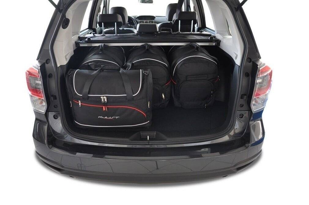 Torby KJUST AERO do Subaru Forester IV (SJ) — torby wyjmowane z bagażnika krok po kroku