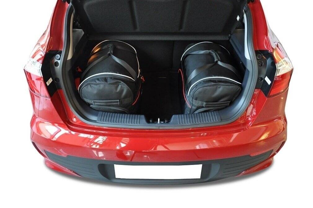 Torby KJUST AERO do Kia Rio Hatchback III — torby wyjmowane z bagażnika krok po kroku