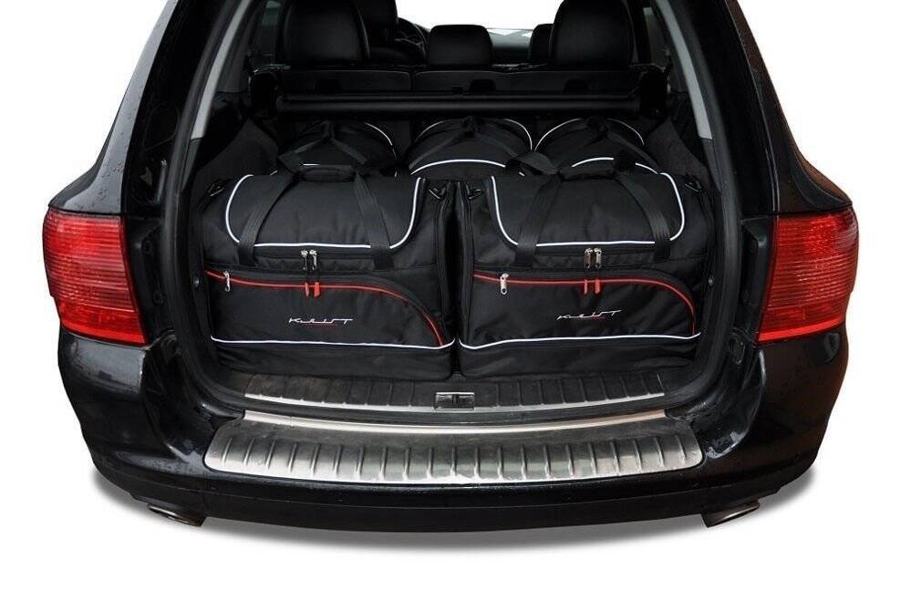 Torby KJUST SPORT do Porsche Cayenne I (9PA) — zestaw ułożony w bagażniku