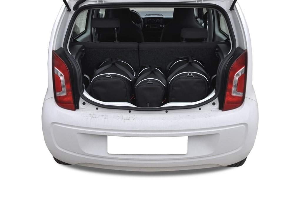 Torby KJUST AERO do Volkswagen UP! I — zestaw ułożony w bagażniku