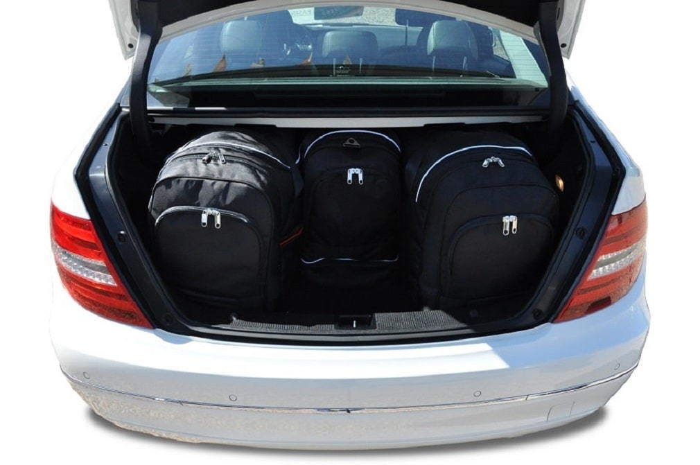 Torby KJUST SPORT do Mercedes-Benz C Limousine W204 — torby wyjmowane z bagażnika krok po kroku