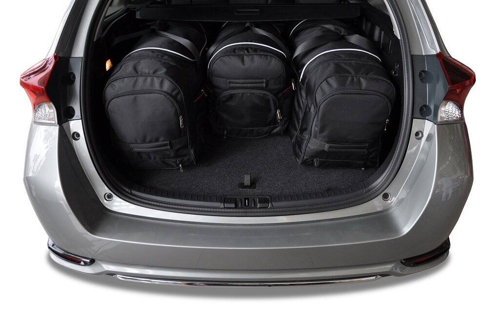 Torby KJUST SPORT do Toyota Auris Touring Sports II (E18) — torby wyjmowane z bagażnika krok po kroku