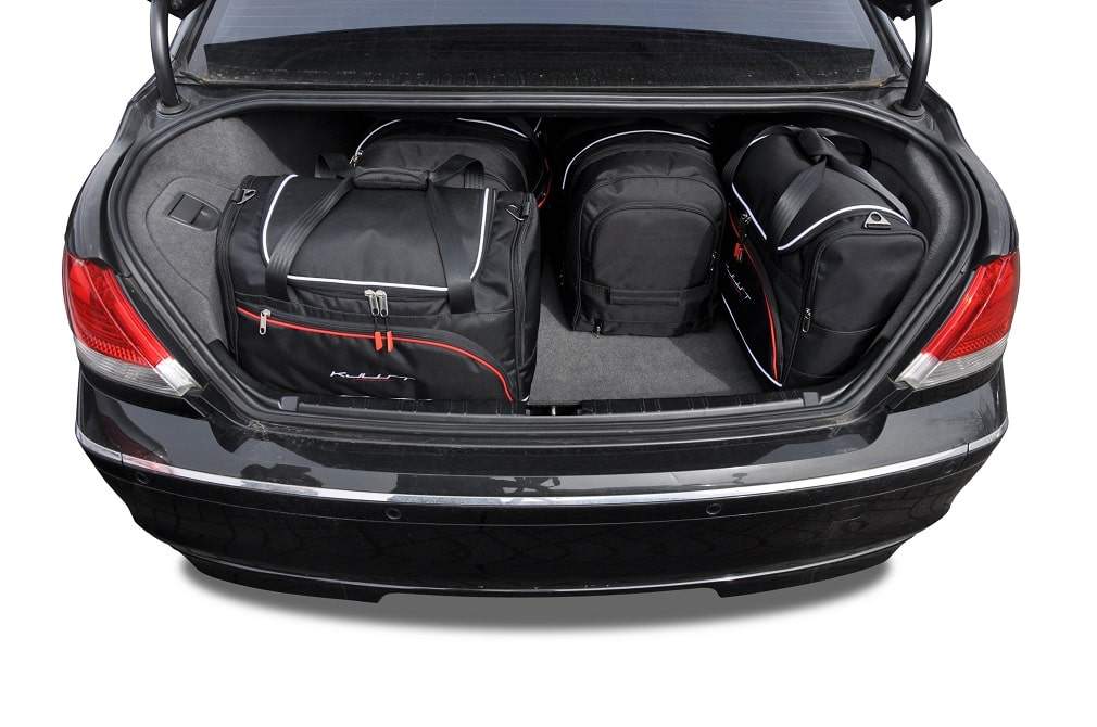 Torby KJUST AERO do BMW 7 Limousine E65 — torby wyjmowane z bagażnika krok po kroku