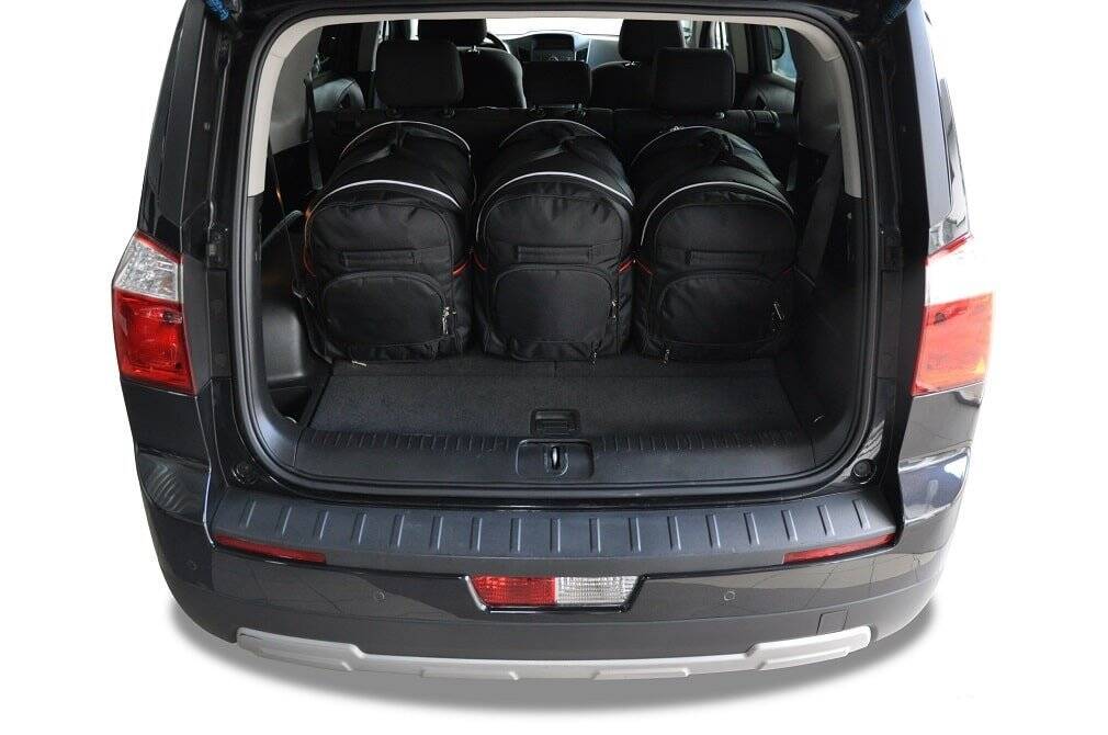 Torby KJUST AERO do Chevrolet Orlando I (J309) — torby wyjmowane z bagażnika krok po kroku