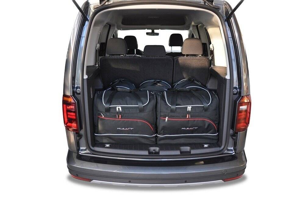 Torby KJUST SPORT do Volkswagen Caddy IV — zestaw ułożony w bagażniku