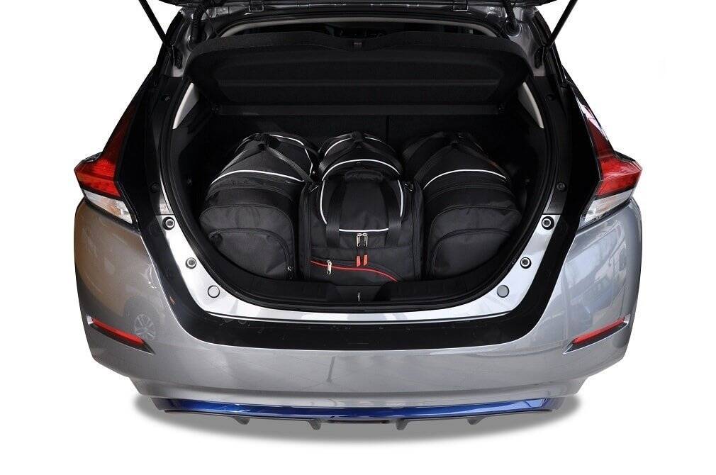 Torby KJUST SPORT do Nissan Leaf Electric II (ZE1) — zestaw ułożony w bagażniku