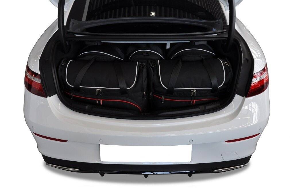 Torby KJUST AERO do Mercedes-Benz E Coupe C238 — zestaw ułożony w bagażniku