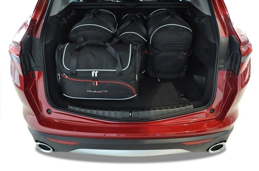 Torby KJUST AERO do Alfa Romeo Stelvio I (949) — torby wyjmowane z bagażnika krok po kroku