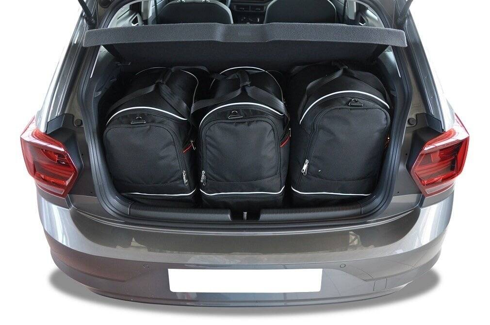 Torby KJUST SPORT do Volkswagen Polo Hatchback VI — zestaw ułożony w bagażniku