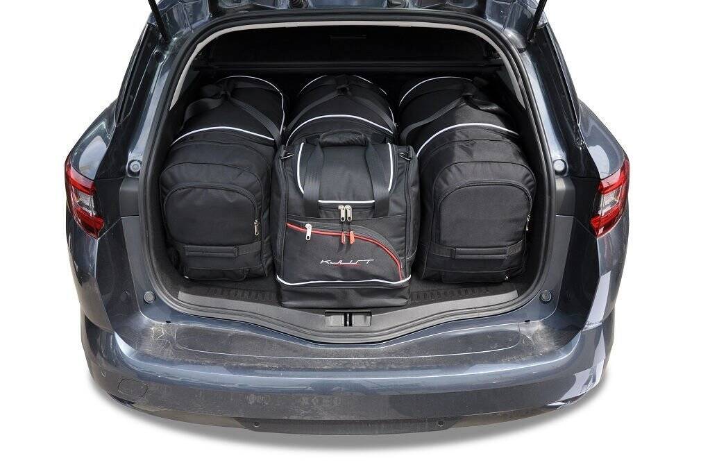 Torby KJUST SPORT do Renault Megane Grandtour IV — zestaw ułożony w bagażniku