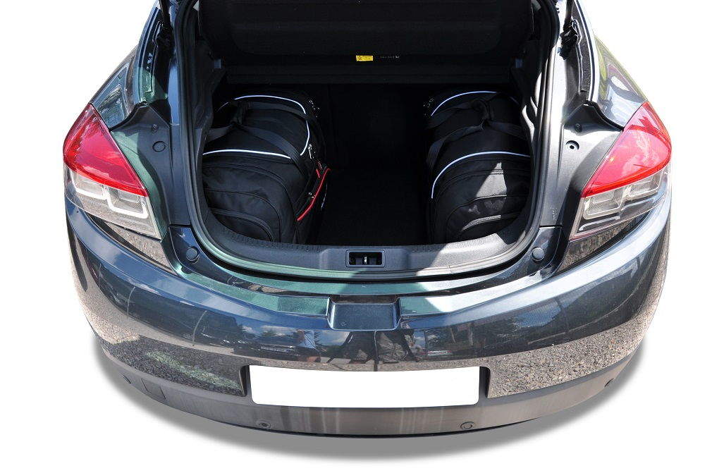 Torby KJUST SPORT do Renault Megane Coupe III — torby wyjmowane z bagażnika krok po kroku