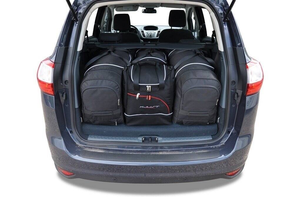 Torby KJUST SPORT do Ford Grand C-Max II — zestaw ułożony w bagażniku