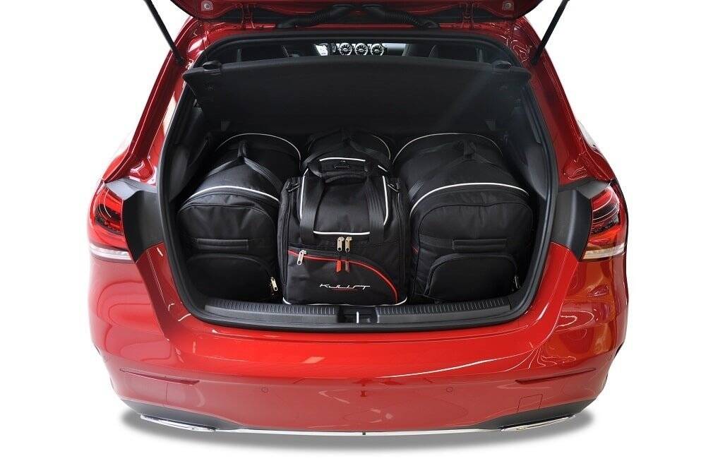 Torby KJUST SPORT do Mercedes-Benz A Hatchback W177 — zestaw ułożony w bagażniku