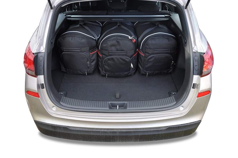 Torby KJUST SPORT do Hyundai i30 Wagon III — torby wyjmowane z bagażnika krok po kroku