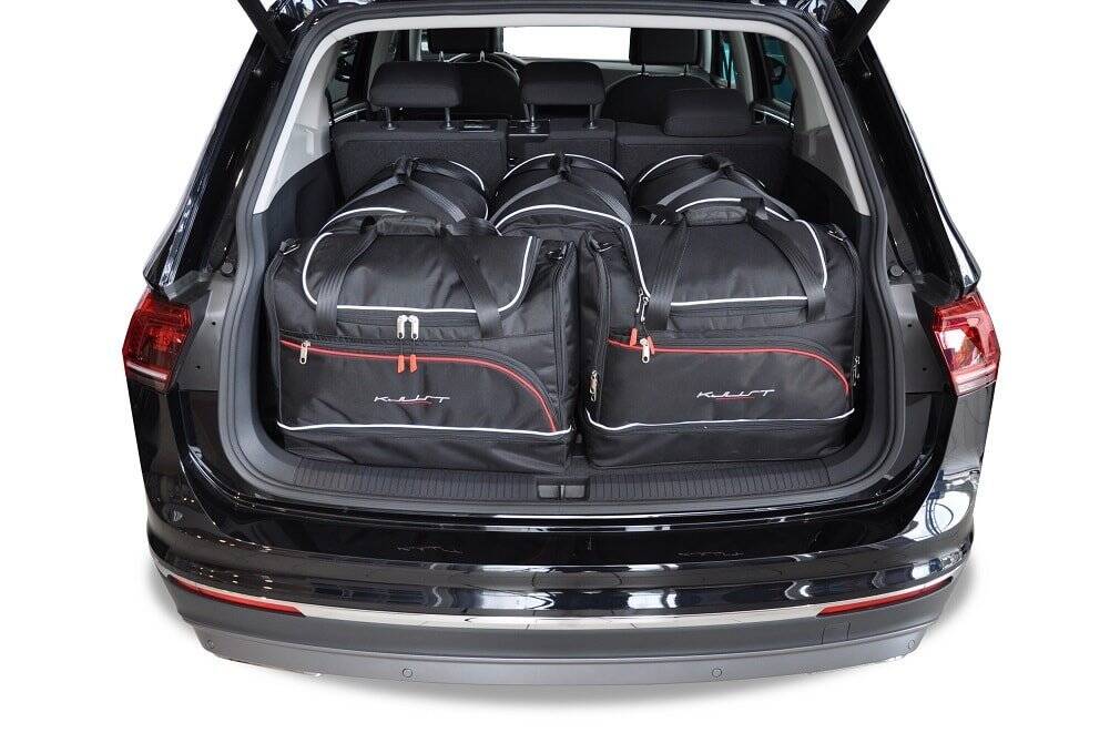 Torby KJUST SPORT do Volkswagen Tiguan Allspace II — zestaw ułożony w bagażniku