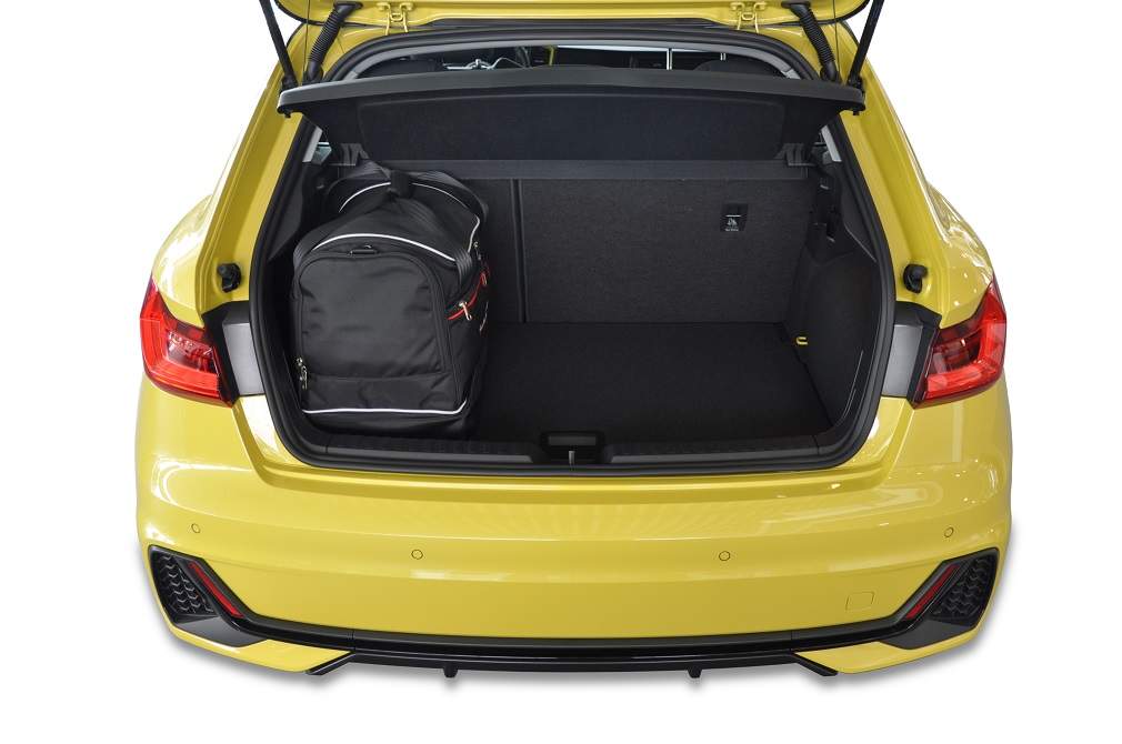 Torby KJUST SPORT do Audi A1 II (GB) — torby wyjmowane z bagażnika krok po kroku