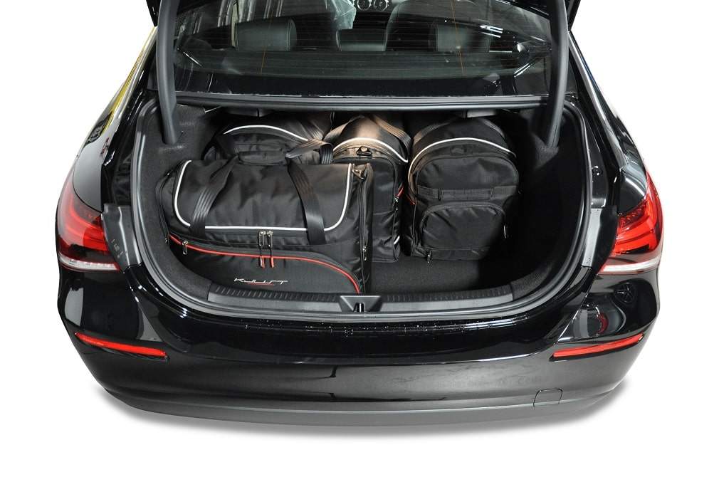 Torby KJUST AERO do Mercedes-Benz A Limousine V177 — torby wyjmowane z bagażnika krok po kroku