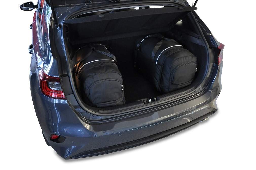 Torby KJUST AERO do Kia Ceed Hatchback III — torby wyjmowane z bagażnika krok po kroku