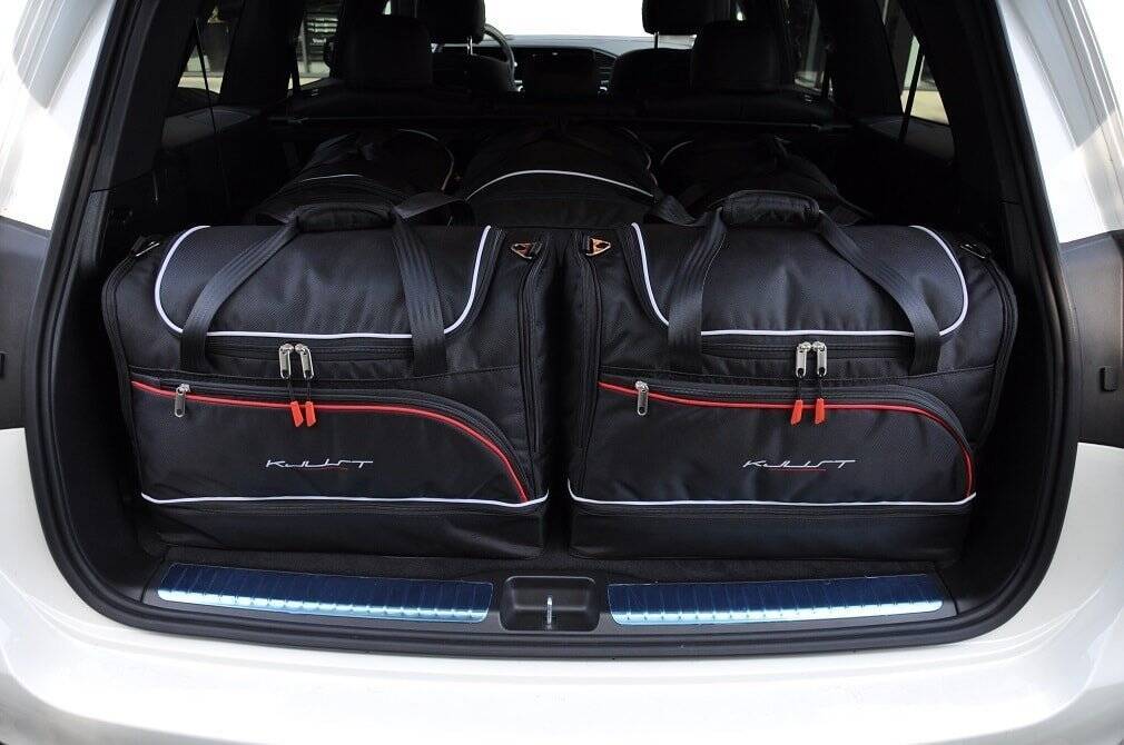 Torby KJUST SPORT do Mercedes-Benz GLS X167 — zestaw ułożony w bagażniku