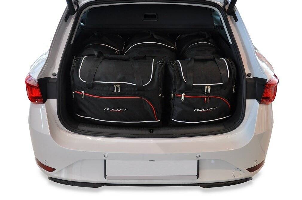 Torby KJUST AERO do Seat Leon ST / X-Perience IV (KL8) — zestaw ułożony w bagażniku