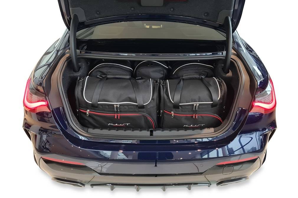 Torby KJUST AERO do BMW 4 / M4 Coupe G22 — zestaw ułożony w bagażniku