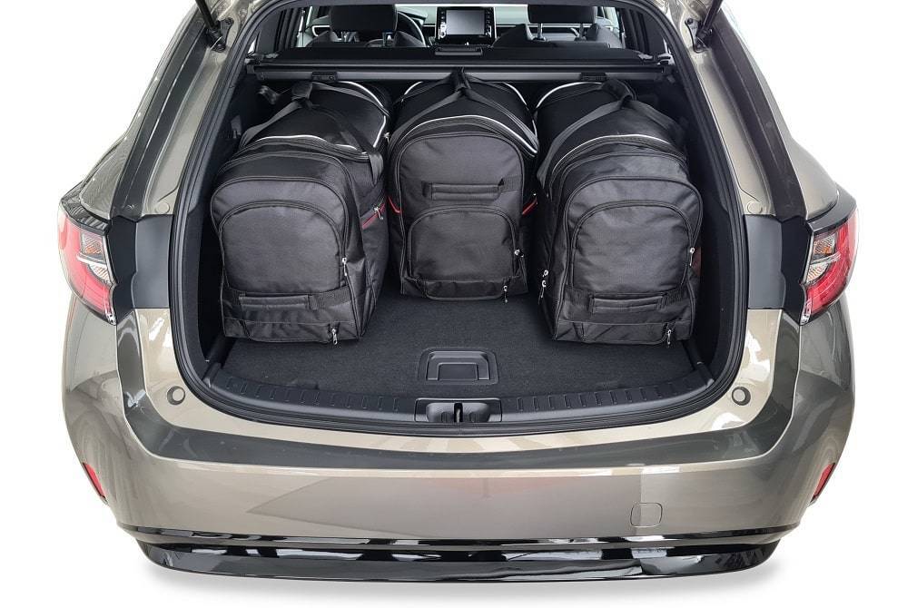 Torby KJUST SPORT do Suzuki Swace Hybrid I (AMZ) — torby wyjmowane z bagażnika krok po kroku