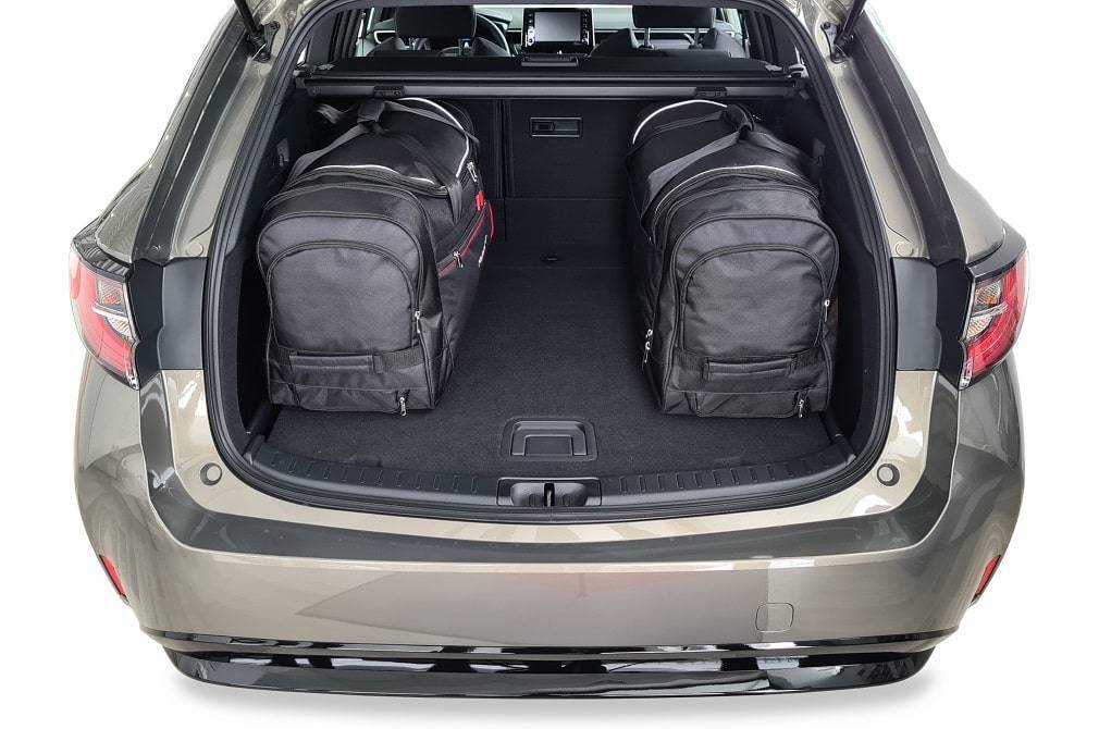 Torby KJUST SPORT do Suzuki Swace Hybrid I (AMZ) — torby wyjmowane z bagażnika krok po kroku